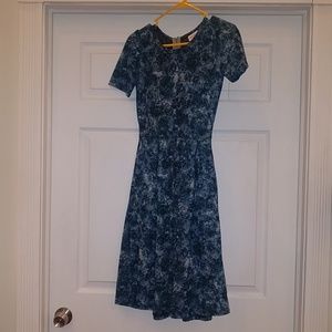 LuLaRoe XS Navy Floral Amelia